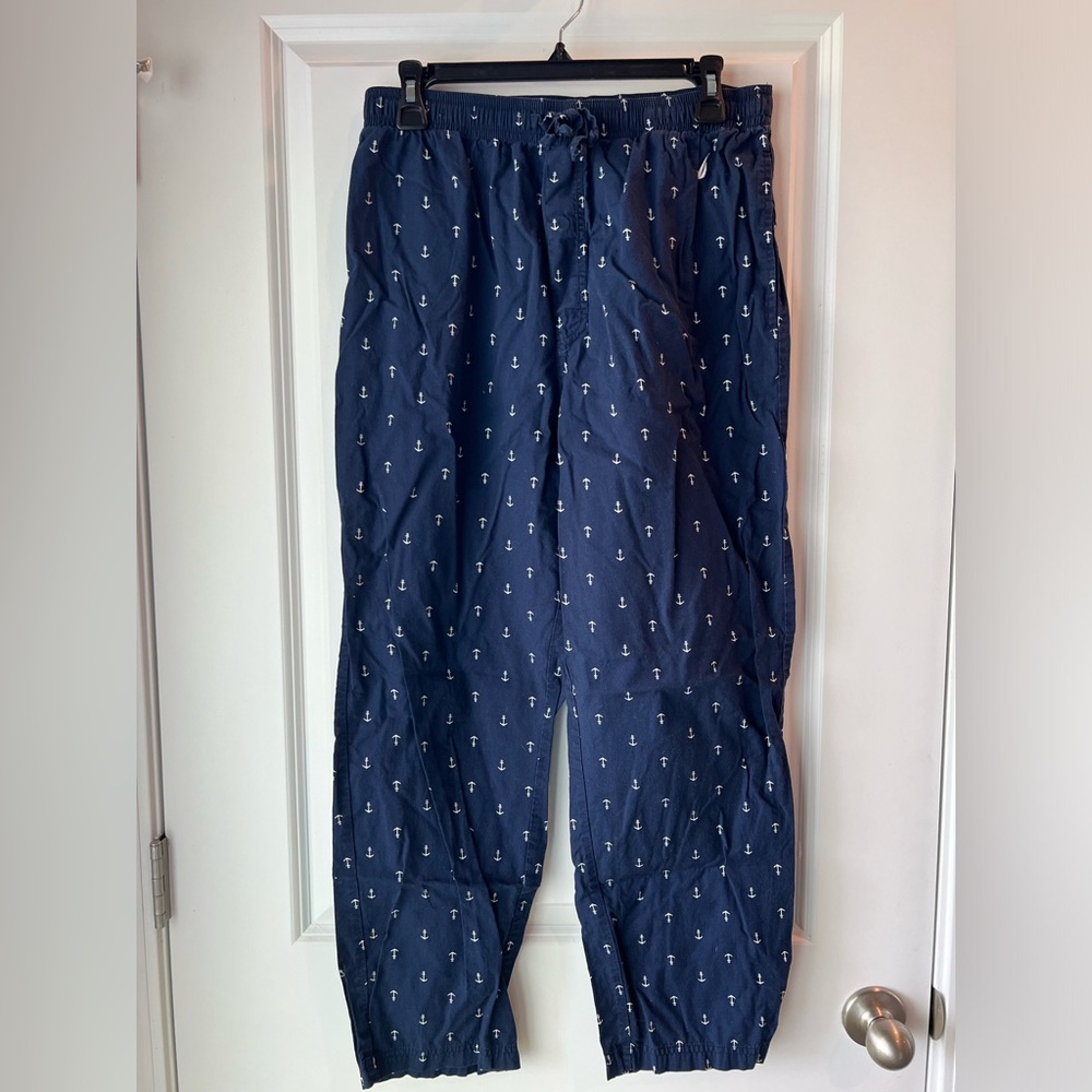 Nautica navy lounge pants. Medium